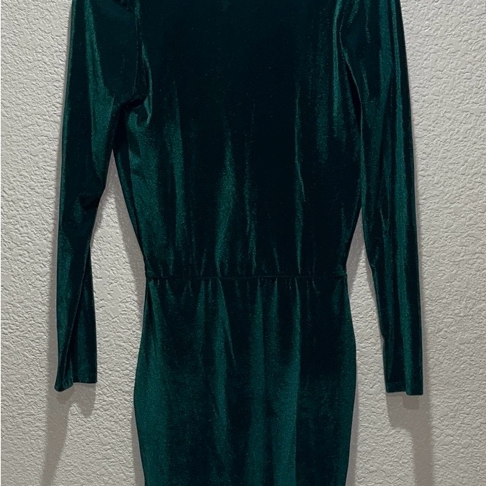 Zara Green Velvet Long Sleeve Bodycon Dress - Picture 6 of 6